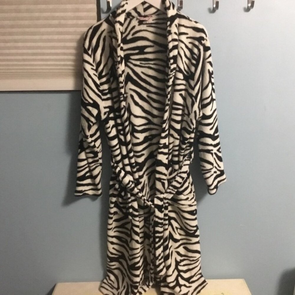 Simon Chang Zebra House Robe Size M